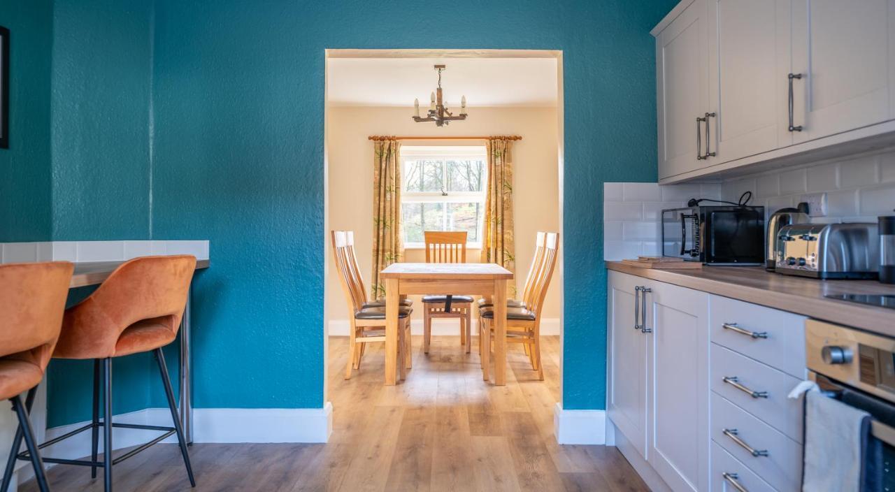 Jubilee Cottage Rusland Экстерьер фото